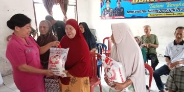 Polres Tanjungbalai Gelar Bakti Sosial dan Kunjungi Panti Jompo