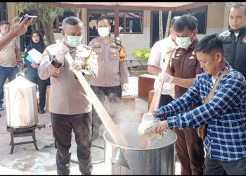 Polres Asahan Rebus 8,8 Kilogram Sabu 