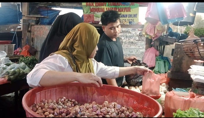 Jelang Nataru Harga Cabai di Asahan Merangkak Naik