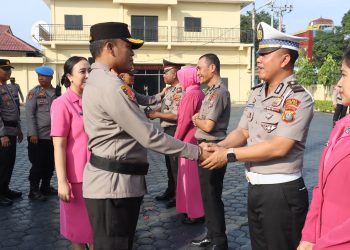 26 Personel Polres Tanjungbalai Naik Pangkat
