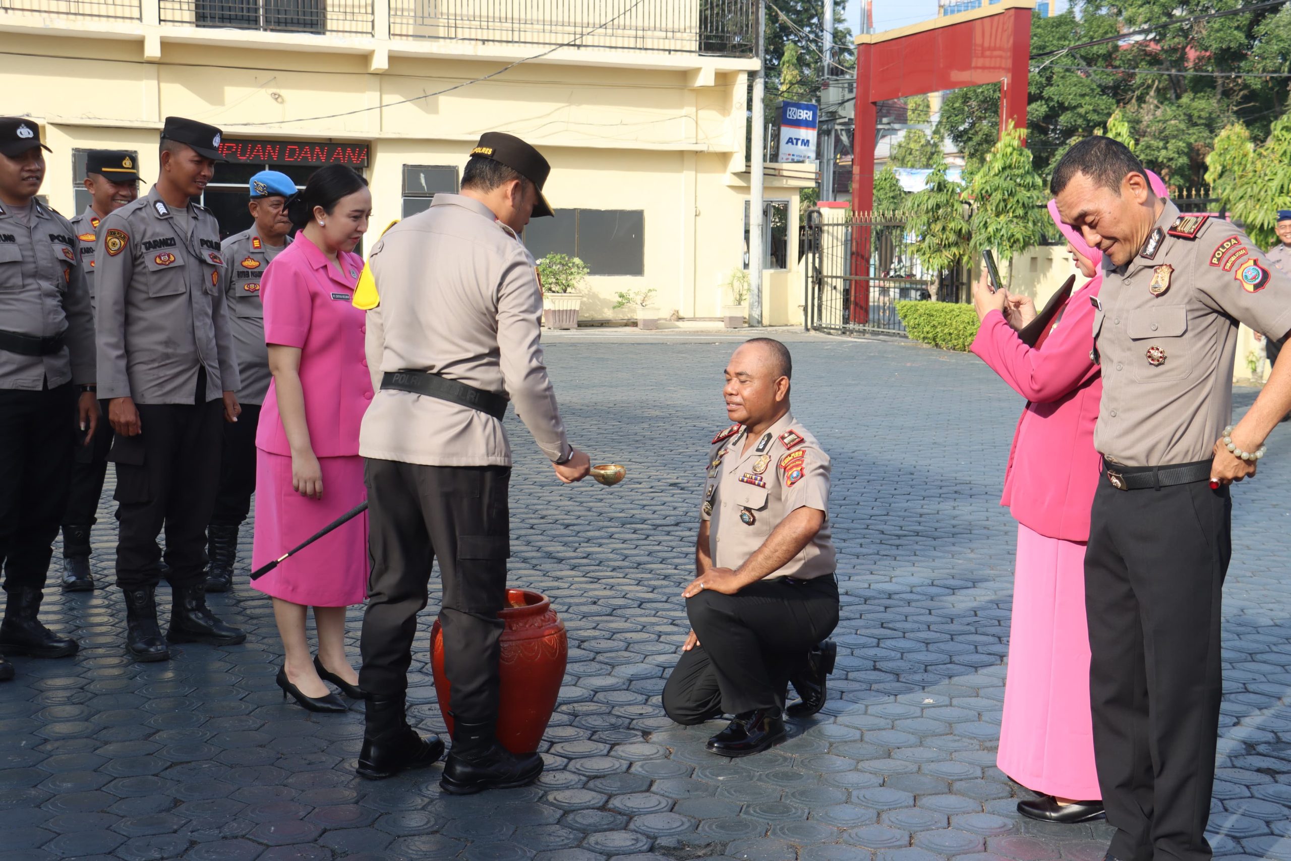 26 Personel Polres Tanjungbalai Naik Pangkat