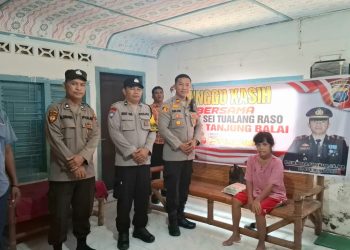 Personel Polsek Sei Tualang Raso Gelar ‘Minggu Kasih’