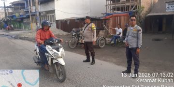 Personel Polres Tanjungbalai Amankan Lalu Lintas