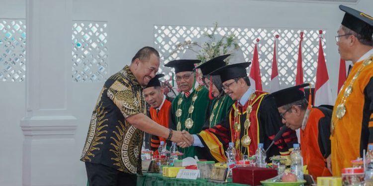 Bupati Batubara Hadiri Wisuda Ke XXXV Universitas Asahan Tahun 2026