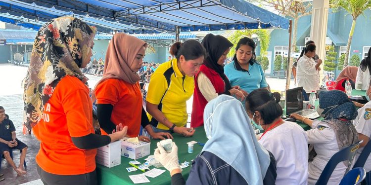 Warga Binaan di Lapas Labuhan Ruku Dicek Kesehatan dan Skrining HIV