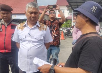 LSM GAMPKER dan TUMPAS Geruduk Kantor Kacabdis Wilayah V dan Kejari Asahan