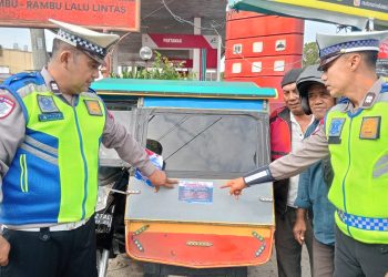 Ops Keselamatan Toba 2026, Polres Tebing Tinggi Berikan Edukasi ke Pengendara