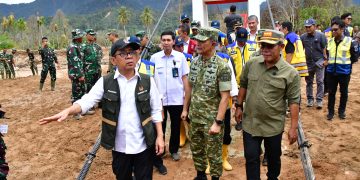 Menko PMK dan Kasum TNI Minta Percepatan Pemulihan Pascabanjir di Tapteng