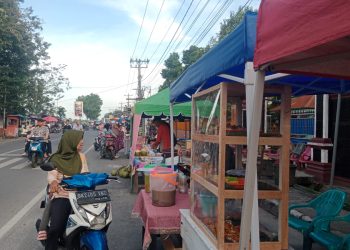 Hari Pertama Ramadan, Warga Kisaran Ramai Berburu Takjil 