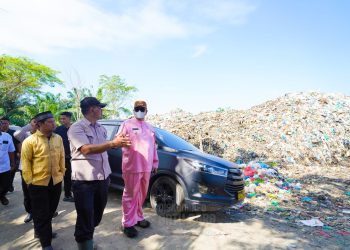 Bupati Batubara Tinjau TPA di Pasar 8 Indrapura