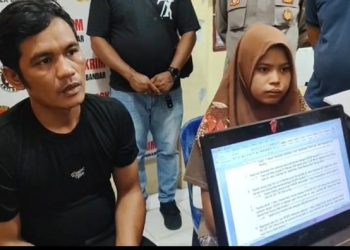 Pasangan kekasih yang mencuri sepedamotor untuk biaya nikah.