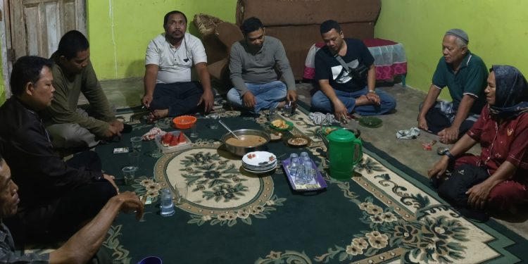 Kelompok Tani Sinar Jadi Gelar Buka Puasa Bersama Tim Advokat