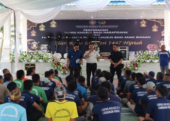 Kalapas Labuhan Ruku Berikan Arahan Kunjungan Lebaran Kepada Warga Binaan