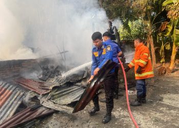 Rumah Warga di Air Batu Ludes Terbakar 