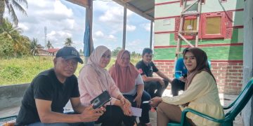 Camat Rawang Panca Arga Gerak Cepat Bantu Rumah Warga yang "Diterjang Angin"