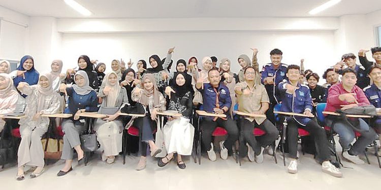 Mengintip Kelas Jurnalisme Bersama Sang Praktisi di UIN Sumatera Utara