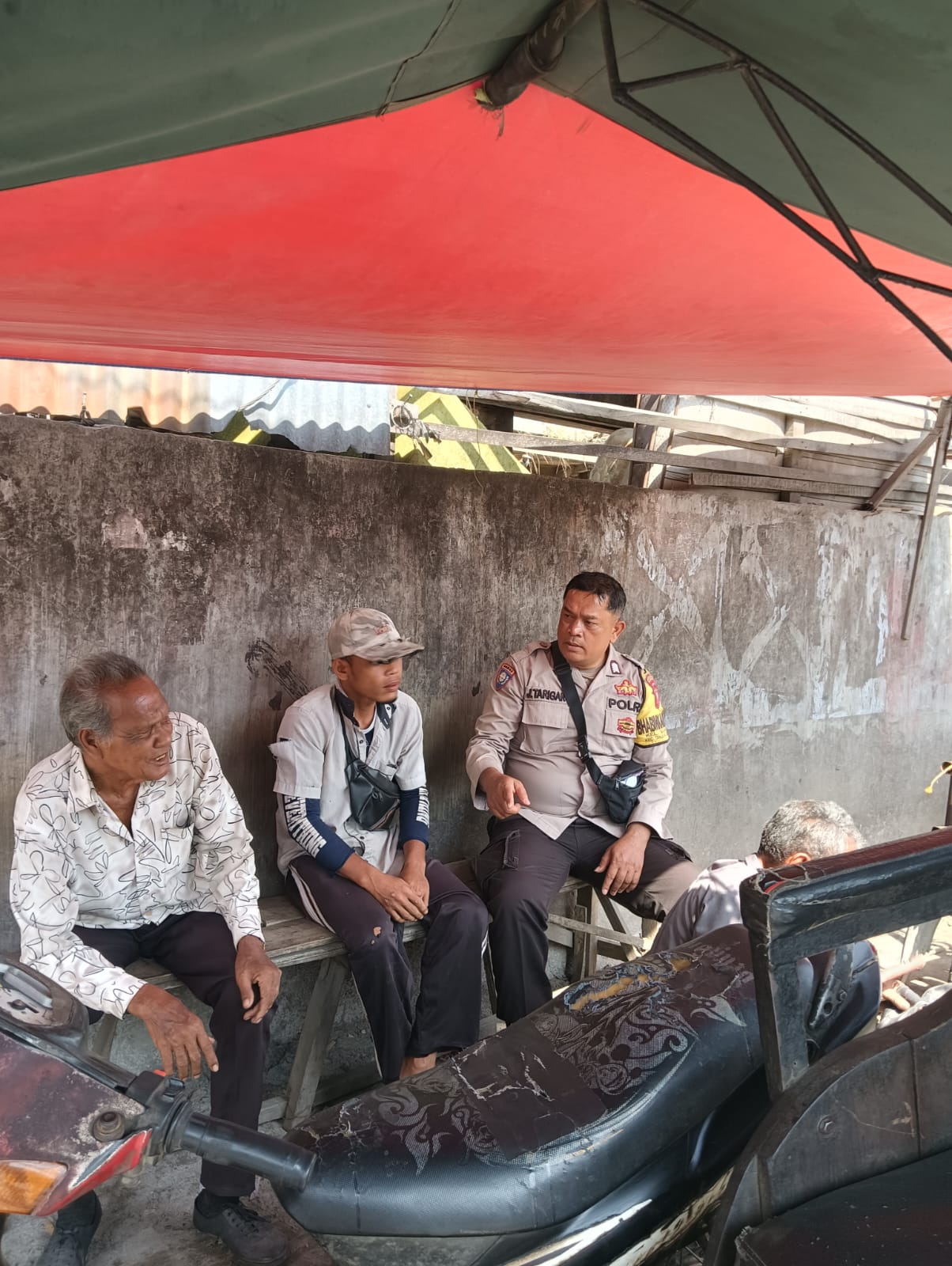 Bhabinkamtibmas Polsek Tanjungbalai Utara Ajak Masyarakat Jaga Kerukunan