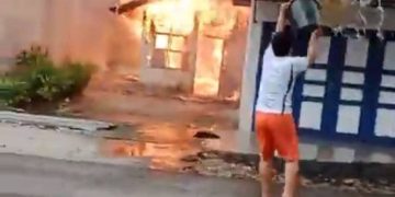 Dua Rumah di Gambir Baru Asahan Ludes Terbakar