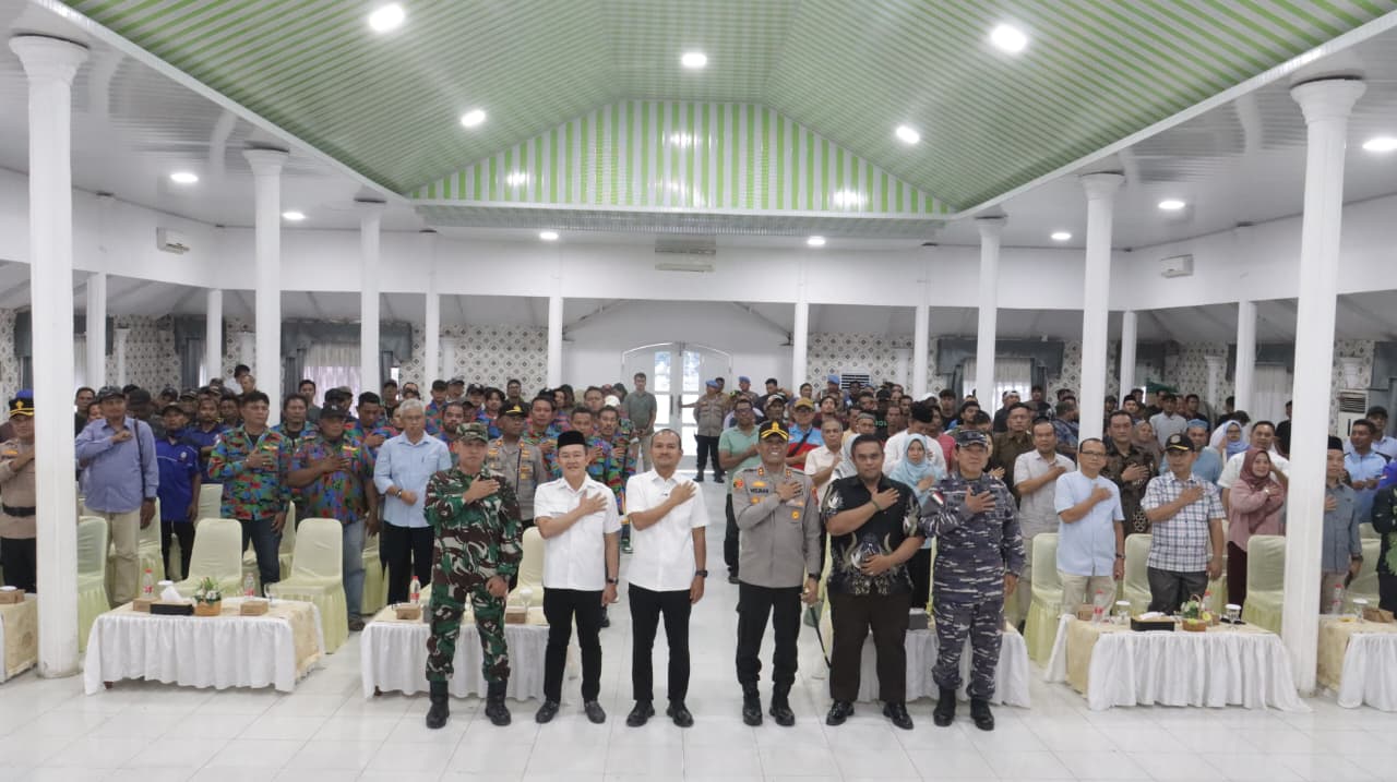 Kapolres Tanjungbalai Bersama Forkopimda Rangkul Buruh