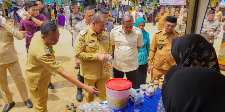 Bupati Batubara Jalankan Program Berlayar di Kecamatan Datuk Lima Puluh