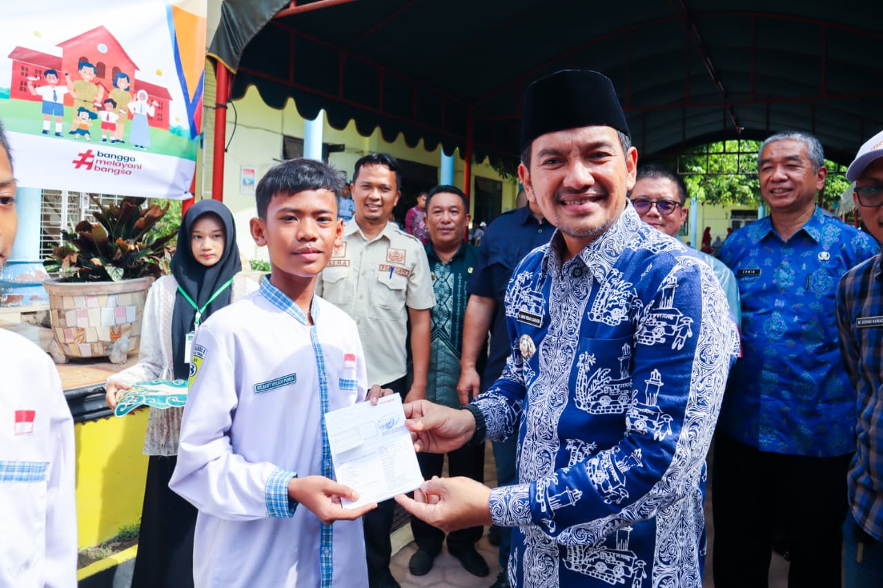 Walikota Tebing Tinggi Ajak Pelajar Budayakan Menabung Sejak Dini