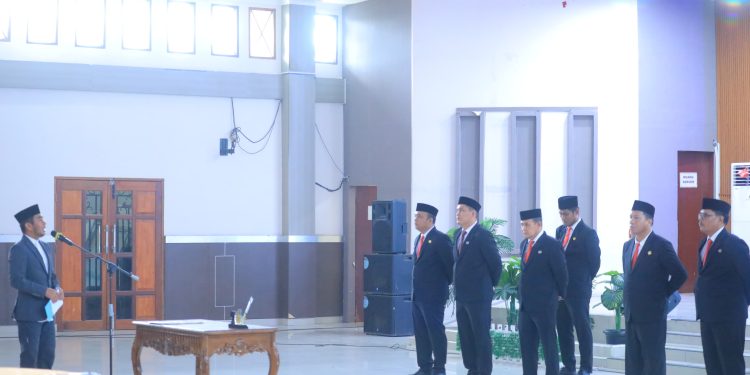 6 Pejabat Eselon II Kabupaten Labura Dilantik