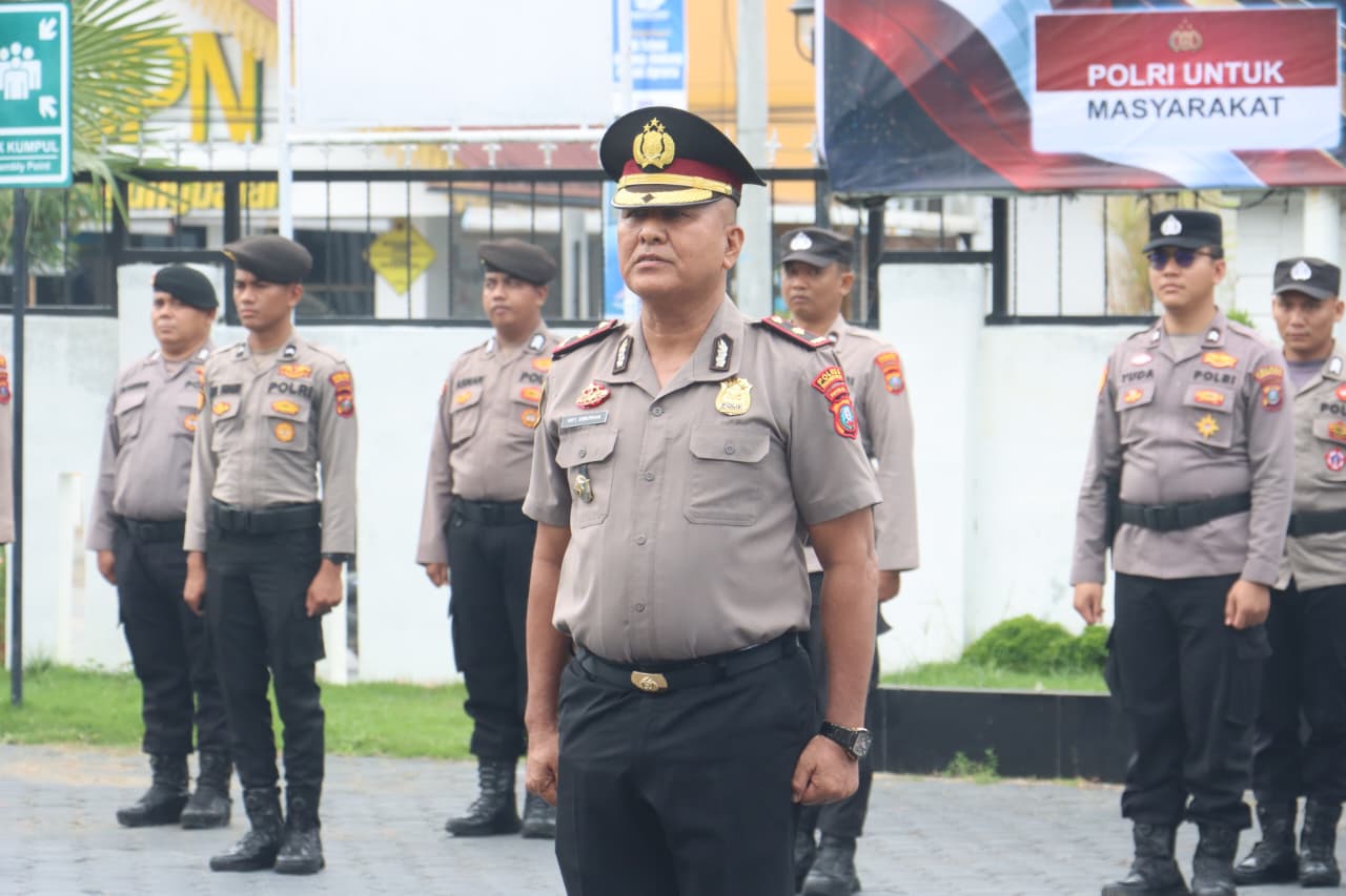 Kapolres Tanjungbalai Pimpin Upacara Kenaikan Pangkat Pengabdian Kapolsek Teluk Nibung