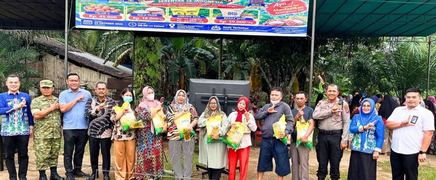 Pemkab Labuhanbatu Gelar Pasar Murah, Warga Antusias Berbelanja